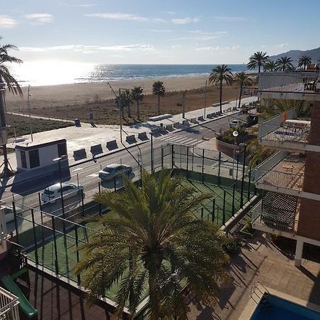 Mogaver Beach Castelldefels Apartment Exterior photo